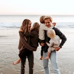 Laura Button Helmick - @hey.helmicks - Instagram