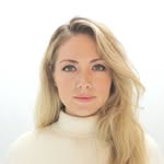 Laura Byron - @elleseeb - Instagram