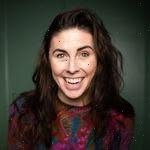 Laura Byron - @mic.chelefairburn - Instagram