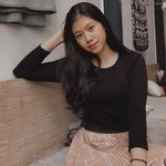 Laura Caesarina - @lauracaesarina - Instagram