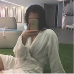 Laura Caley - @lauracaley89 - Instagram