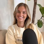 Laura Calia - @lauracalia - Instagram