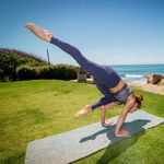 Laura Canton - @yoga_lulusunshine - Instagram