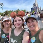 Laura Caperton - @lec0619 - Instagram