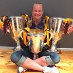 Laura Cartledge (nee Ellem) - @howgoodsbeer - Instagram