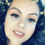 Laura Celedon - @1chikis - Instagram