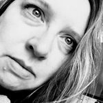 Laura Chaffee - @laurachaffeeportfolio - Instagram