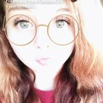 Laura Chambliss - @lauragwen1217 - Instagram