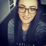 Laura Charnock - @lcharnock92 - Instagram