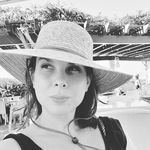 Laura Chatterton - @loz_life_in_colour - Instagram
