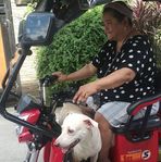 Laura Chua - Facebook