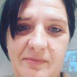 Laura Coles - @coles5980 - Instagram