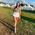 Laura Collins - @lauracollins_89 - Instagram