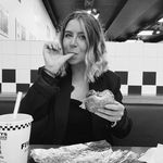 Laura Cortese - @lauracortz - Instagram