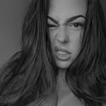 Laura Paloma - @ze_cray_laura - Instagram