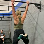 Laura - @lauracrites - Instagram