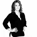 Laura Crow - @lauracrowstyles - Instagram