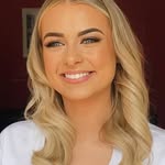 Laura Crowe - @lauracrowe96_ - Instagram