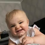 Laura Crowhurst - @laura.crowhurst.73 - Instagram
