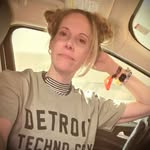 Laura Curcio - @lauracurcio - Instagram