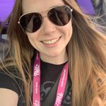 Laura - @lauradankswellness - Instagram