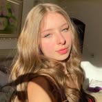 Lyra Darcie - Facebook