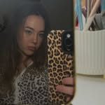 Loll - @lauradarley - Instagram