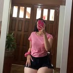 Laura Dave - Facebook