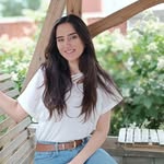 Laura Deeb - @lauradeeb - Instagram