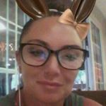 Laura Deering - @laura.deering.98 - Instagram