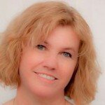 Laura Dilley Thomas - @purrinlot - Instagram