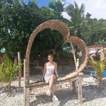 Laura Dizon - @lrmdcs15 - Instagram