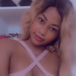 Flaura Dollars - @flauradollars - Instagram