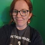 Laura Eady - @lauraslifeinbooks - Instagram