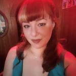 Laura Easterling - @laurrrasaurus - Instagram