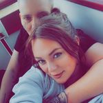 Laura Ebert - @laura84brt - Instagram