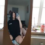 Laura ebert - @laura._.michelle05 - Instagram