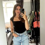 Laura Edney - @laura_edney - Instagram