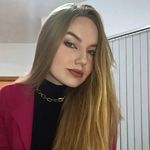 Laura Finger - @laurafinger_ - Instagram