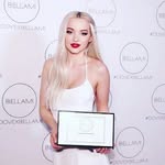 laura fleischer - @dove_01_bellamie_ - Instagram