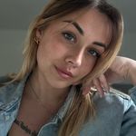 Laura_ - @laurafleury23 - Instagram