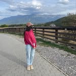 Laura Gabor - @lauragabor02 - Instagram