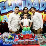 Laura Gardea Acosta - @gardea33 - Instagram