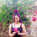 Laura Gift - Facebook