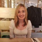 Laura Givens - @lauragivens94 - Instagram