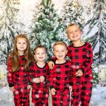 Laura Glaze Plemons - @mrsbplem - Instagram
