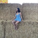🦋Laura Goldstein🦋 - @lauragoldshtein - Instagram
