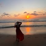 Laura Gorecki - @goreckilaura - Instagram