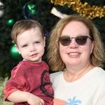 Laura Grass - @librarylady1972 - Instagram