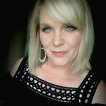Laura Grose Ahl - @pinklady1970 - Instagram